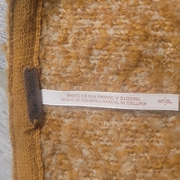 FREE PEOPLE Moira Slouchy Oversized Honeycomb Wool-Blend Sweater size small - Picture 5 of 6